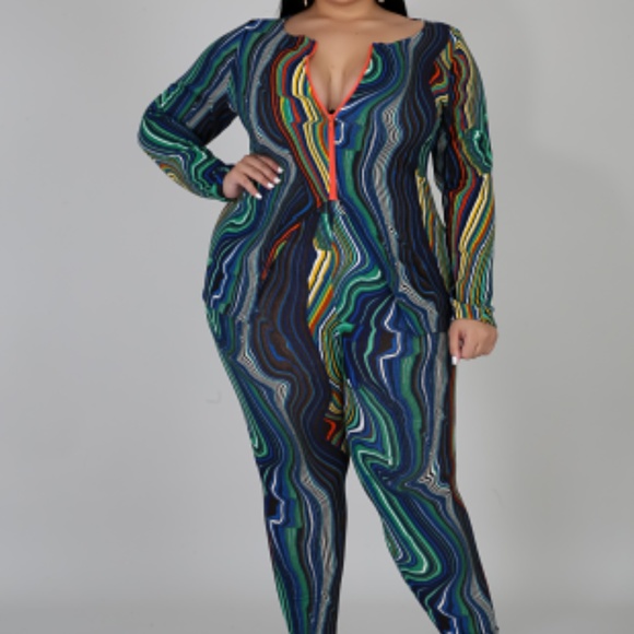 Pants - ❤️Two piece swirled set!